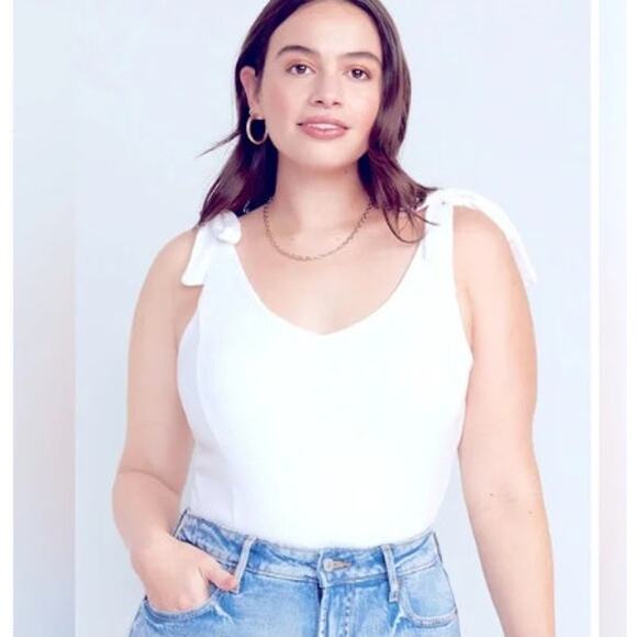 New NWT Old Navy Tie-Shoulder V-Neck‎ Rib-Knit Bodysuit White Medium - Picture 1 of 14